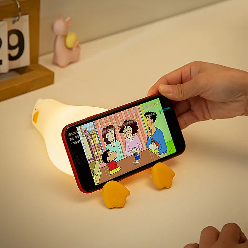 DuckyDucky: Rechargeable Touch LED Siilicon Bedside Night Light